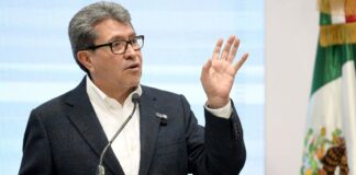 La decisión de Donald Trump sobre aranceles a México es unilateral, grosera, brutal y violatoria: diputado Ricardo Monreal.