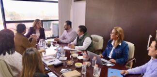 Veracruzanos, contribuyentes cumplidos, reconoce Rocío Nahle .