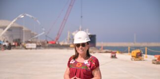 Veracruz, el puerto número uno de México, amplía su infraestructura.