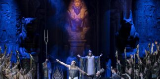 Monumental puesta en escena de Aida en el Teatro Cervantes de Málaga.