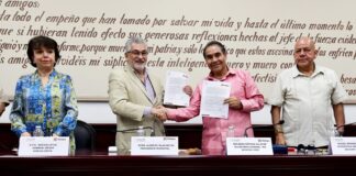 Acuerdan Ayuntamiento y CROC aumento salarial para empleados municipales.
