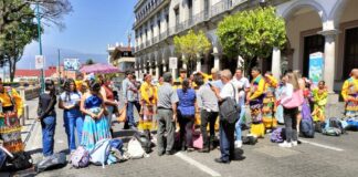 Antorchistas quieren más de 400 mil pesos de la sociedad xalapeña.