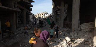 Bombardeos israelíes sobre Gaza: Decenas de muertos.