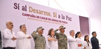 Gobernadora Rocío Nahle se compromete a recuperar la paz en Coatzacoalcos #Veracruz .