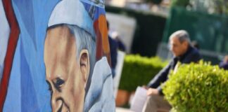 Reportan parámetros y análisis de sangre estables del Papa Francisco .