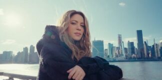 Shakira luce romántica en calles de NY durante videoclip de “Última”