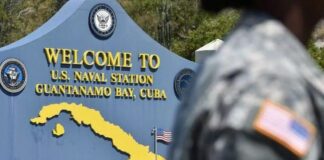 EEUU saca de la Base Naval de Guantánamo a deportados de Tren de Aragua.