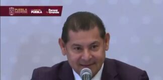 Alejandro Armenta amaga con expropiación a Grupo Proyecta sino le donan dos hectáreas.
