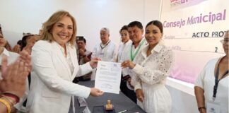 Bertha Ahued Malpica se registró como candidata de Morena a alcaldía de Boca del Río.