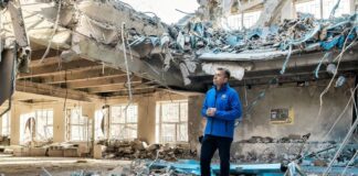 Condenan los ataques rusos contra niños ucranianos.