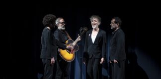 Gran festejo y entrega total  de Elefantes en Málaga