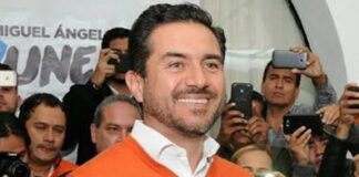 MC en Veracruz: el arte de simular y fracasar .