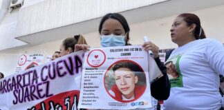 Familiares y colectivos reclamaron condiciones indignas a Fiscalías de Morelos y Ciudad de México