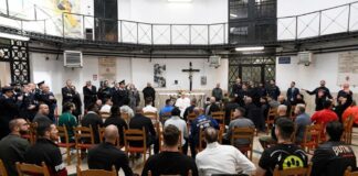 #JuevesSanto: Papa Francisco convaleciente visita la cárcel Regina Coeli.