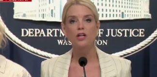 Por discriminación de mujeres y niñas Pam Bondi anuncia demanda civil contra Educación de Maine