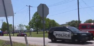 Tiroteo en escuela de Dallas deja 4 estudiantes heridos.