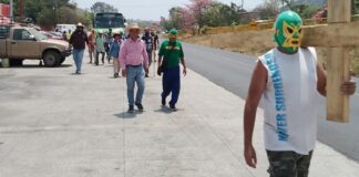 Ecologista Universal y resistencia civil se unen en viacrucis por mantenimiento de Laguna Verde