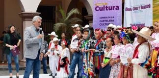 Gala Folklórica en Palacio Municipal de Xalapa.