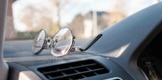 Cuidado con el calor! Objetos que no debes dejar en el auto .