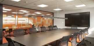 Falta un Buen Consejo .