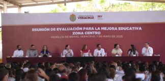 Diálogo educativo reúne a comunidad escolar y autoridades en Medellín.