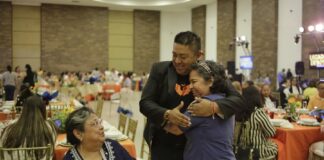 Román Moreno se compromete a poner en marcha 12 centros de Salud en colonias vulnerables