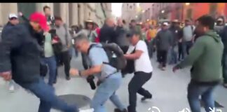 #Video: Captan a sujetos de la CNTE agrediendo de forma cobarde a un periodista.