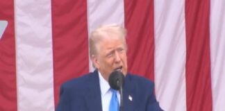 Putin se volvió loco, señala Trump mientras Rusia masacra Ucrania.