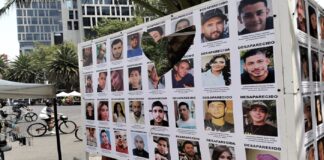 Destruyen memorial de desaparecidos a una semana de su instalación en Reforma.