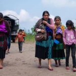 Mujeres migrantes sostienen la vida en la frontera sur pese a violencia.
