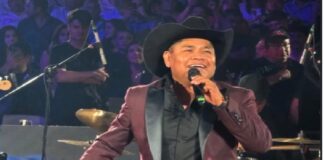 Erasmo Catarino González de La Academia ya es senador por el PVEM.