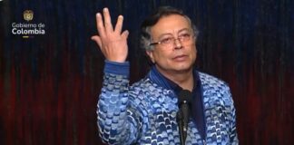 Gustavo Petro reaparece tras una sorpresiva ausencia para decretar la consulta popular en Colombia.