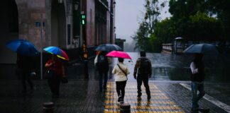 Se mantiene potencial de lluvias durante todo el día.