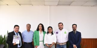 Atienden diputadas a representantes de galleros en Veracruz.