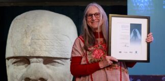 Julieta Fierro deslumbra con ciencia y emoción en el MAX.