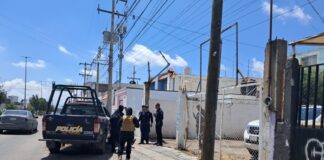 José Narro Céspedes acusa que elementos de FGE Durango saquearon una unidad de su equipo.