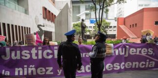 Allanan y roban oficinas de EQUIS Justicia para Mujeres.