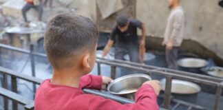 Gaza: Asesinato de soldados israelíes de personas buscando comida constituiría un crimen de guerra