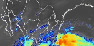 Huracán Erick toca tierra en punta Maldonado provocando inundaciones y evacuaciones.