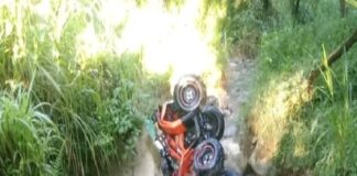 Dos mujeres mueren en accidente de cuatrimoto en arroyo de Coscomatepec; una bebé sobrevive