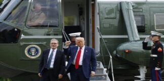 Trump da ultimátum a Putin para que alcance un acuerdo de paz con Ucrania .