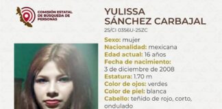 Habitantes de Totutla bloquean carretera por desaparición de Yulissa de 16 años..