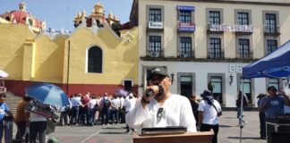 #Veracruz: Jubilados de sindicatos mayoritarios de la SEV toman oficinas del seguro magisterial .