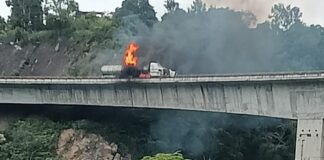 Se incendia pipa de diesel en libramiento Xalapa-Corral Falso