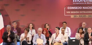 Rocío Nahle participa en el Consejo Nacional de Morena.