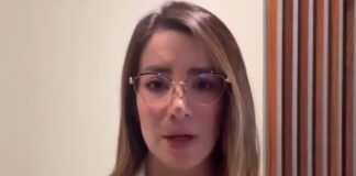 Despiden a Claudia Mollinedo y ofrece disculpas por su videoqueja de un restaurante de Polanco