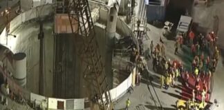 Rescatan a 31 trabajadores a 121 metros bajo tierra al derrumbarse un túnel