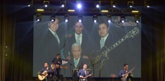 Noche de tríos en la segunda jornada del Festival Internacional del Bolero en Tlacotalpan