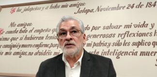 Alcalde Alberto Islas llama a población a sumarse a campañas contra el dengue.