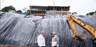 Supervisa Alberto Islas construcción de muro